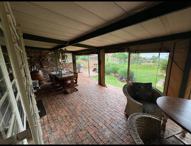 4 BEDROOM HOUSE FOR SALE IN VAAL MARINA